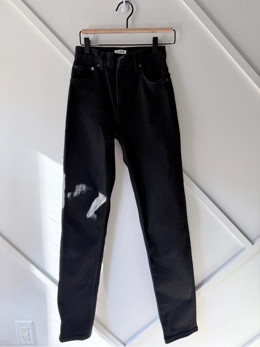 Filippa K Tapered Jeans 25 Black High Rise Minimalist Scandinavian Denim